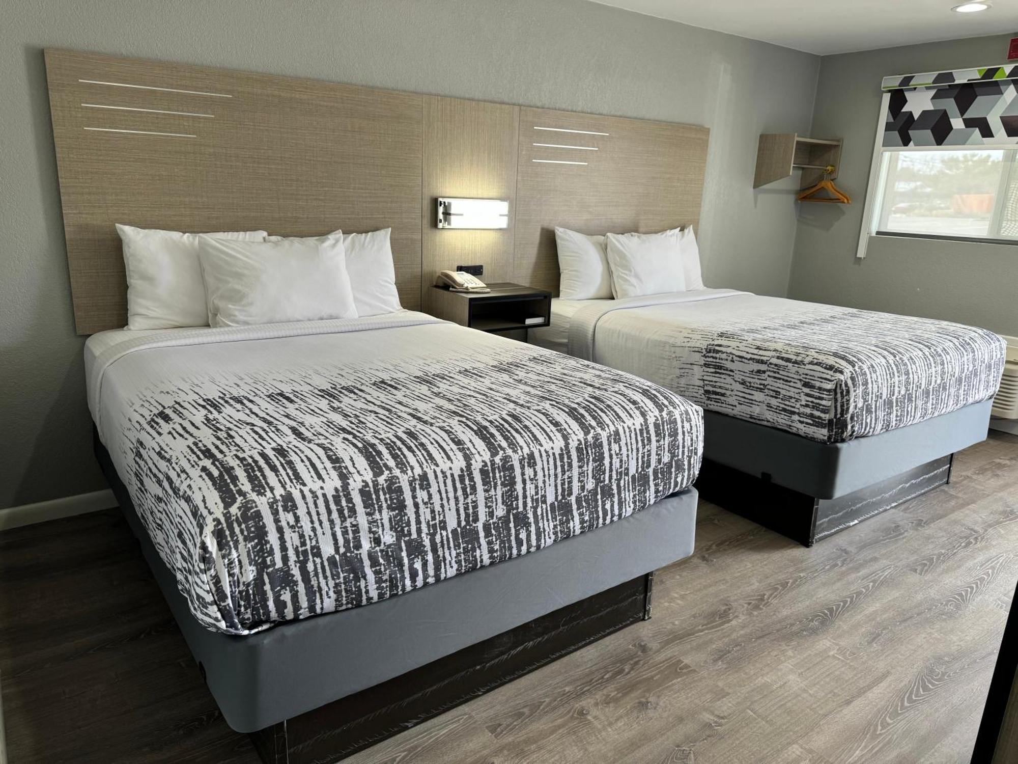 סילבר סיטי Copper Manor Motel מראה חיצוני תמונה